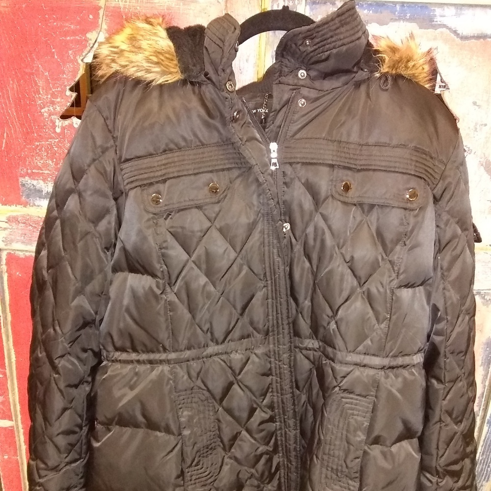 Jones New York Faux-Fur-Trim Quilted Down Coat